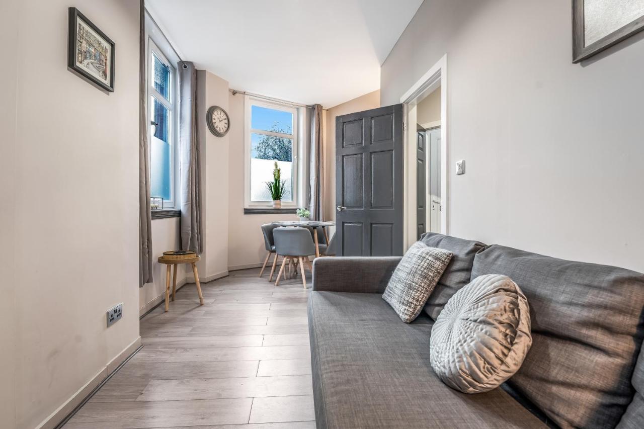 Private Ground Floor Main Door Entrance - Spacious 2 Bedroom Property - The Shore, Leith Edinburgh Ngoại thất bức ảnh